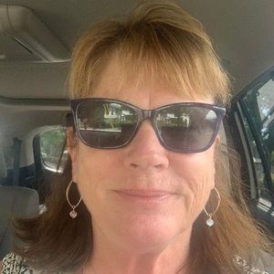 Meet your Posher, Joan